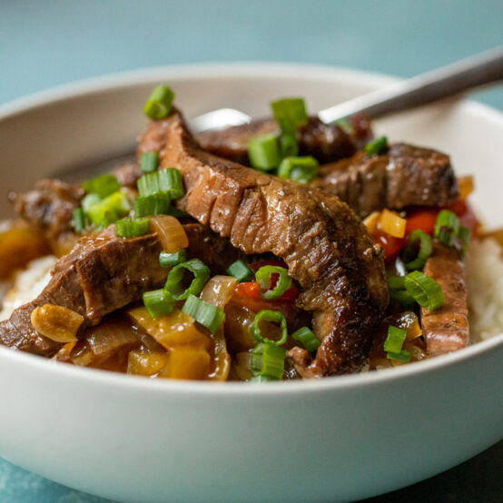 Slow Cooker Pepper Steak - Easy Weeknight Meal ~ Crunch Time Kitchen