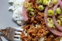 Slow cooker honey chicken thighs.