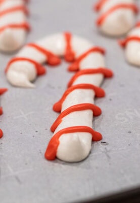 Meringue Candy Canes